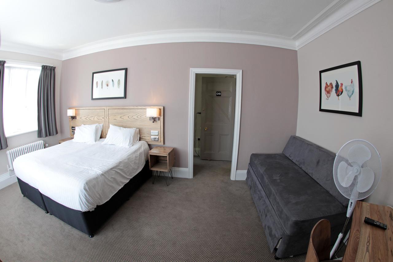 Bear Inn, Somerset By Marston'S Inns 4*