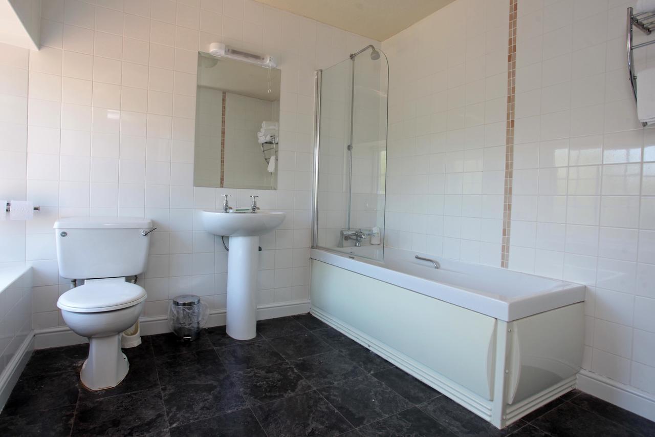 Bear Inn, Somerset By Marston'S Inns Hotel 4*