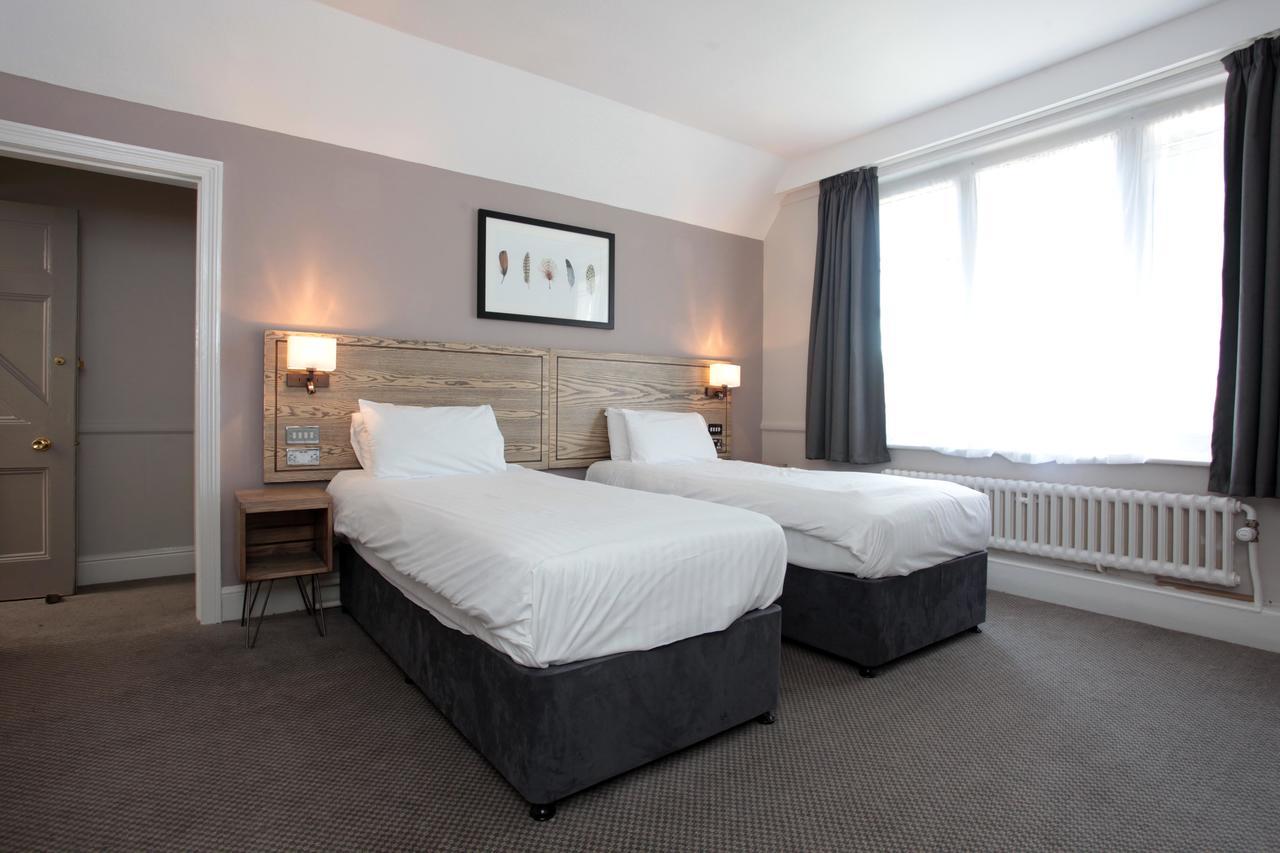 Bear Inn, Somerset By Marston'S Inns Hotel 4*