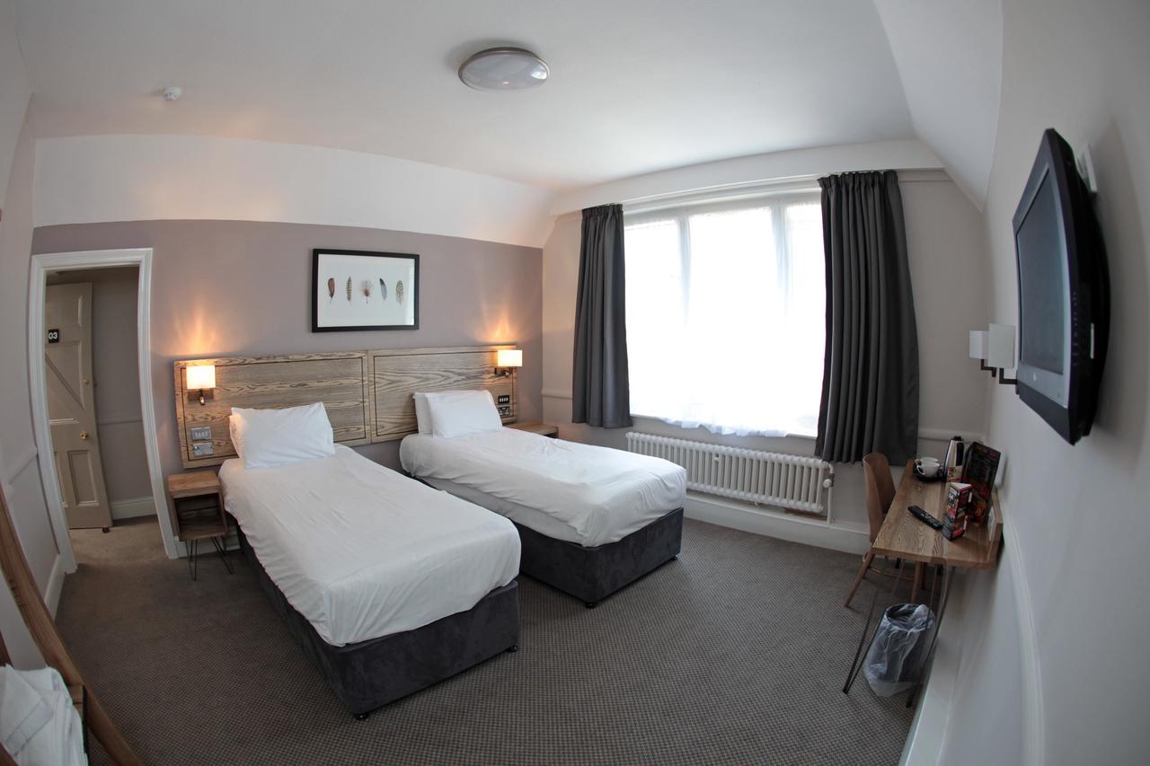 Bear Inn, Somerset By Marston'S Inns Hotel 4*