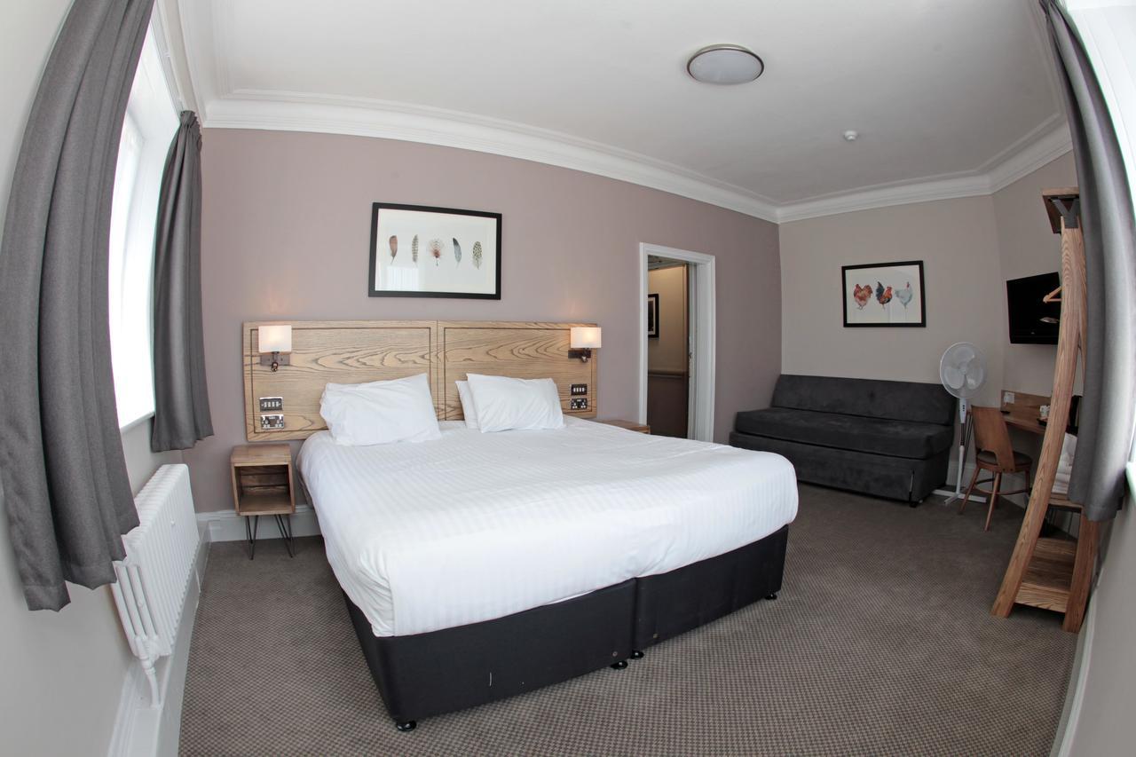 Bear Inn, Somerset By Marston'S Inns 4*