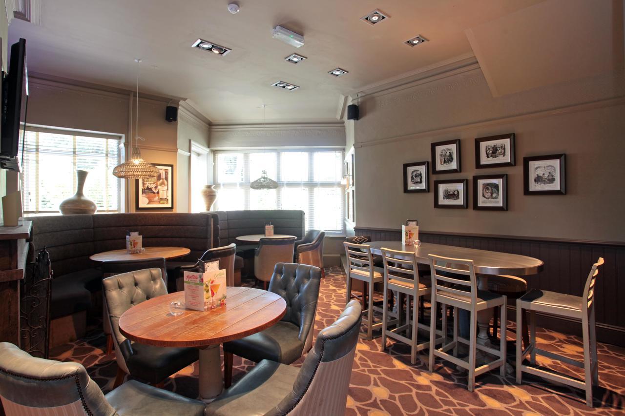 Bear Inn, Somerset By Marston'S Inns 4*