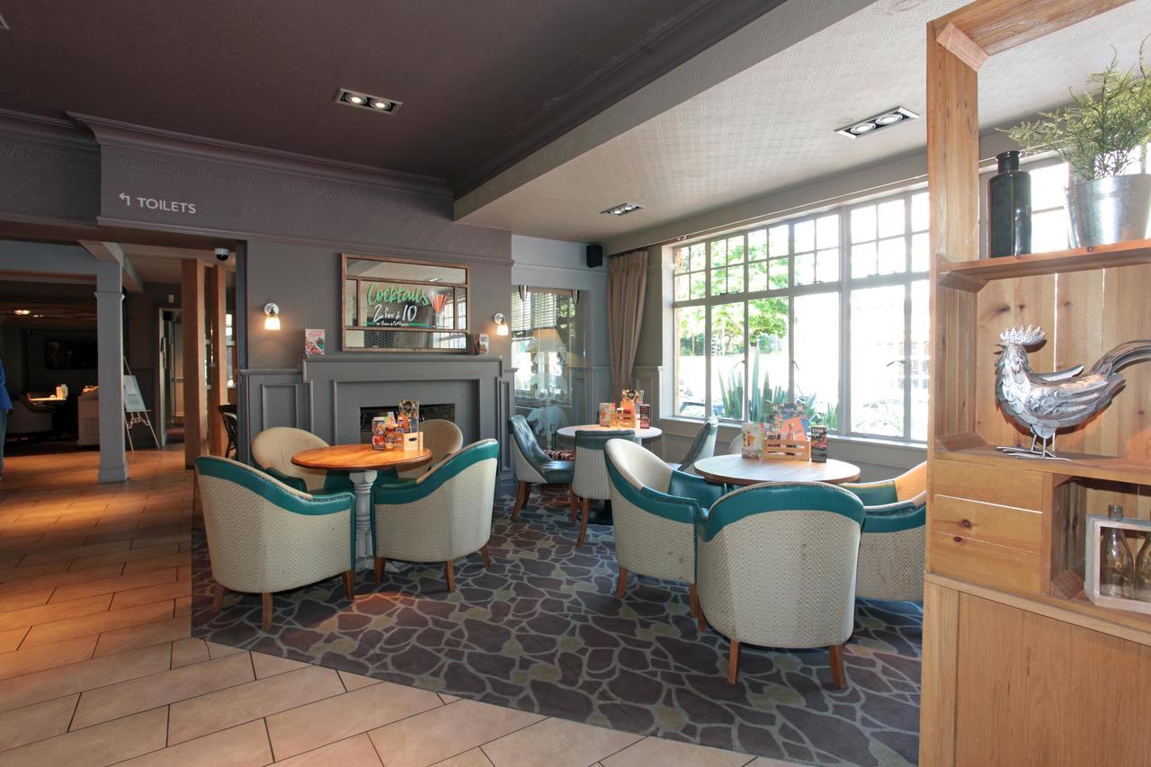 Bear Inn, Somerset By Marston'S Inns 4*